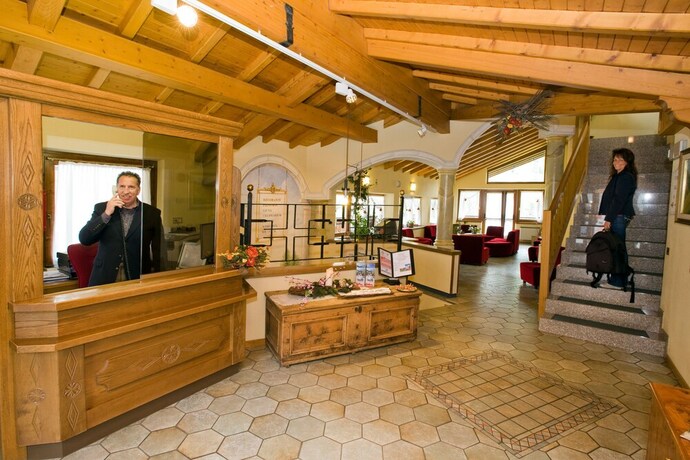 Imagen de los interiores del Hotel Miravalle, VALDIDENTRO. Foto 36