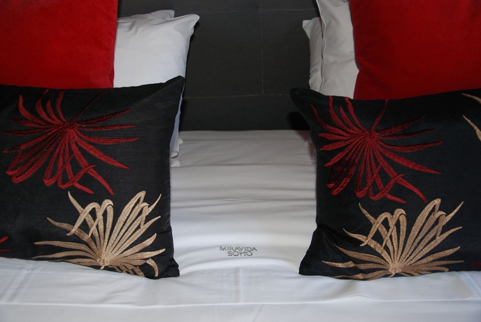 Imagen de la habitación del Hotel Miravida Soho and Wine Bar. Foto 8