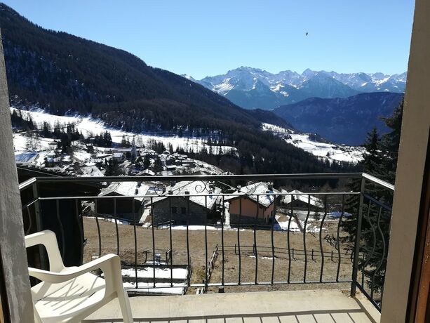 Imagen general del Hotel Miravidi. Foto 4