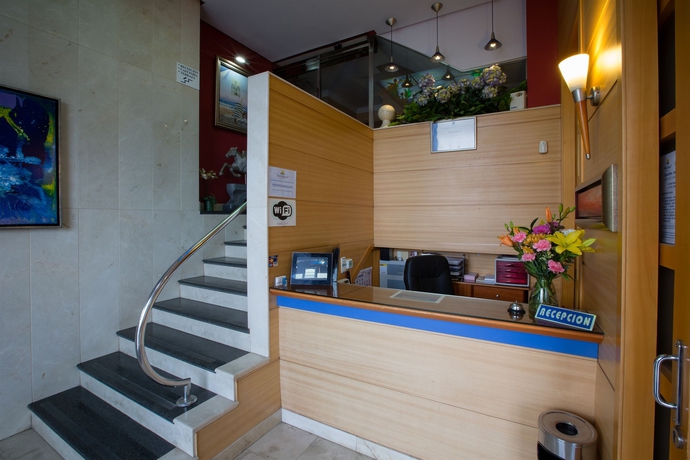 Imagen de los interiores del Hotel Miraya, Torre del Mar. Foto 10