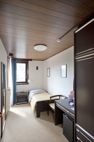 Imagen de la habitación del Hotel Mirella, Ponte di Legno. Foto 8
