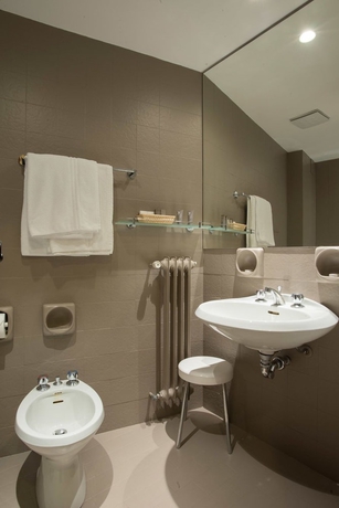 Imagen de la habitación del Hotel Mirella, Ponte di Legno. Foto 13