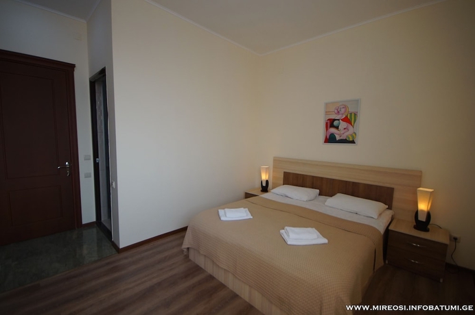 Imagen de la habitación del Hotel Mireosi. Foto 11