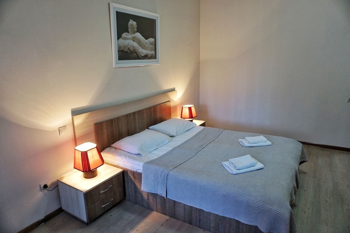 Imagen de la habitación del Hotel Mireosi. Foto 15