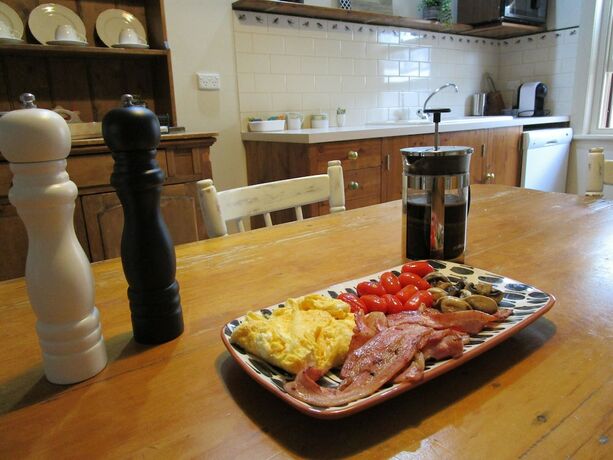 Imagen general del Hotel Miriams Cottage. Foto 12