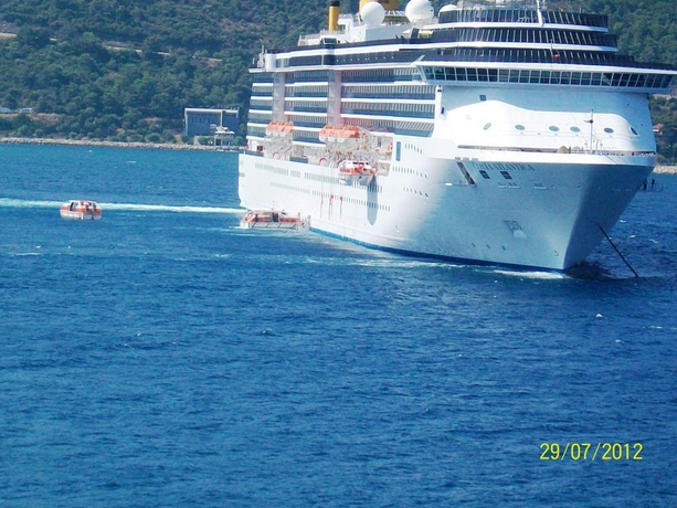 Imagen general del Hotel Mirini. Foto 9