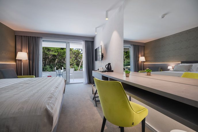 Imagen de la habitación del Hotel Mirjam. Foto 5