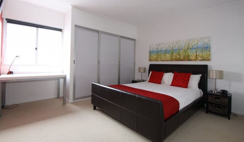 Imagen de la habitación del Hotel Miro Apartments. Foto 7