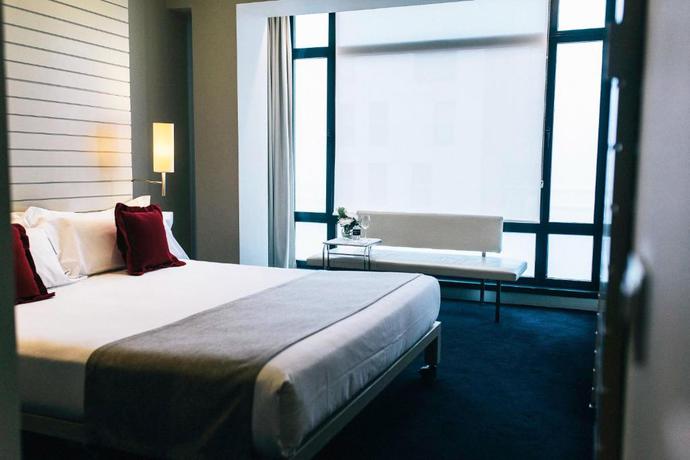 Imagen de la habitación del Hotel Miro, Bilbao. Foto 8