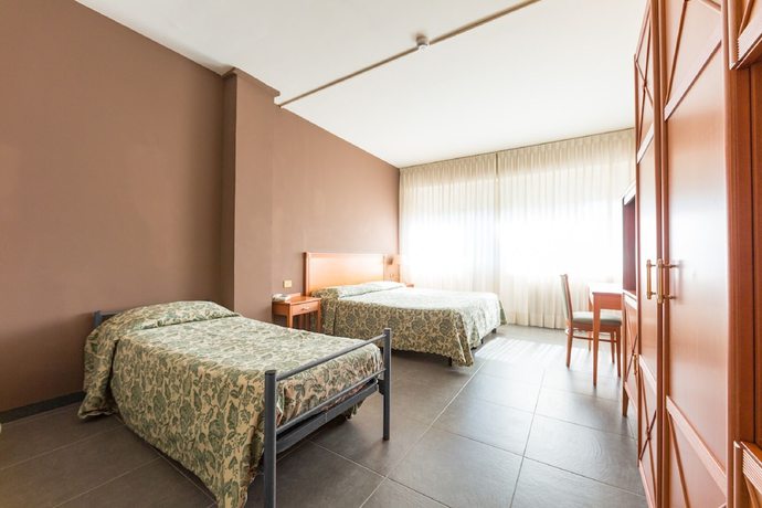 Imagen de la habitación del Hotel Miro'. Foto 5