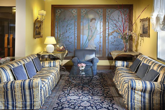 Imagen de los interiores del Hotel Miro'. Foto 20
