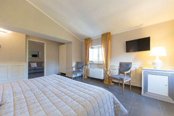 Imagen de la habitación del Hotel Miro'. Foto 10
