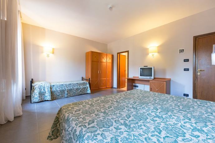 Imagen de la habitación del Hotel Miro'. Foto 11