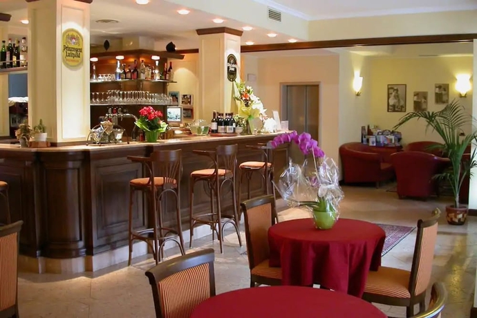 Imagen del bar/restaurante del Hotel Miro, Garda. Foto 5