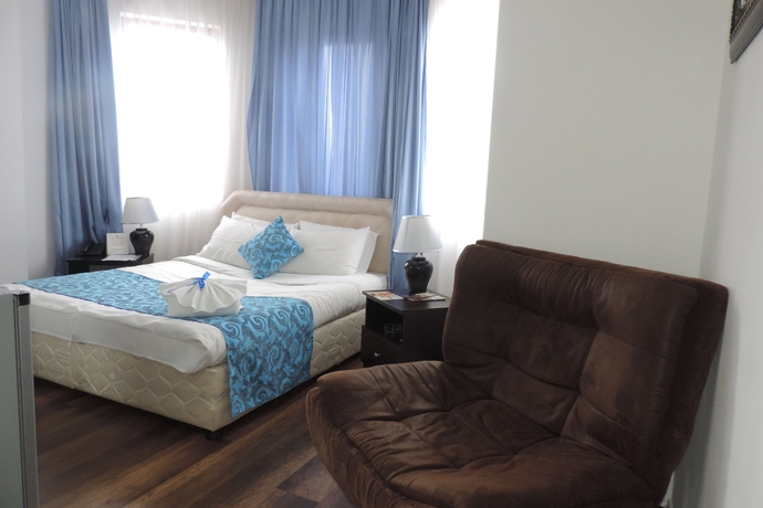 Imagen de la habitación del Hotel Mirobelle. Foto 8