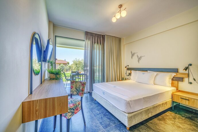 Imagen de la habitación del Hotel Miroes Suites. Foto 16