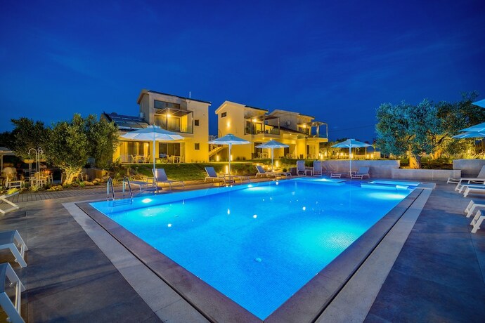 Imagen general del Hotel Miroes Suites. Foto 5