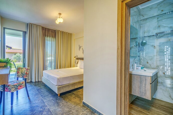 Imagen de la habitación del Hotel Miroes Suites. Foto 20