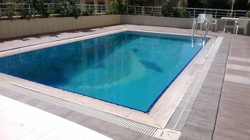 Imagen de la piscina del Hotel Miroglu, Yenişehir. Foto 19