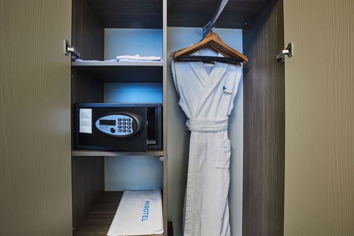 Imagen de la habitación del Hotel Mirotel Novosibirsk. Foto 15