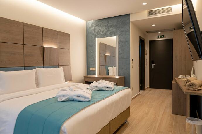Imagen general del Hotel Mirror, Kasandra. Foto 4