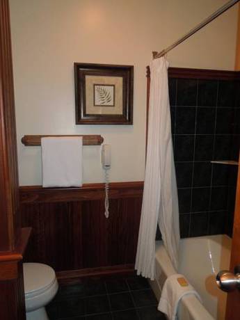 Imagen de la habitación del Hotel Mirror Lake Inn Resort And Spa. Foto 9