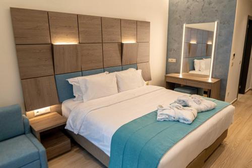 Imagen general del Hotel Mirror, Polychrono. Foto 13