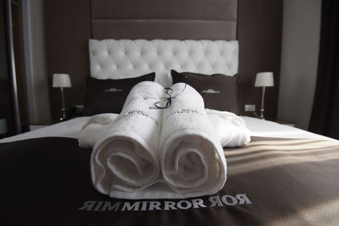 Imagen de la habitación del Hotel Mirror Skopje. Foto 17