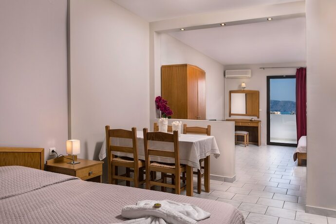 Imagen general del Hotel Mirtilos Studios and Apartments. Foto 3