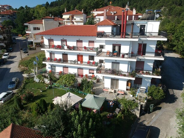 Imagen general del Hotel Mirto. Foto 8