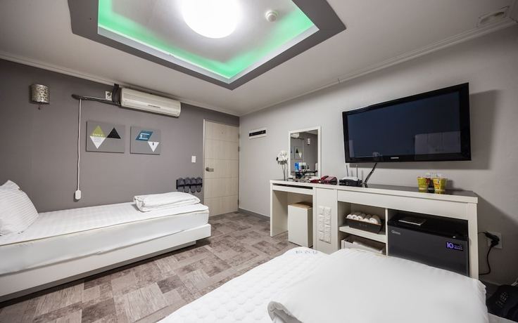 Imagen de la habitación del Hotel Miryang Cannes. Foto 2