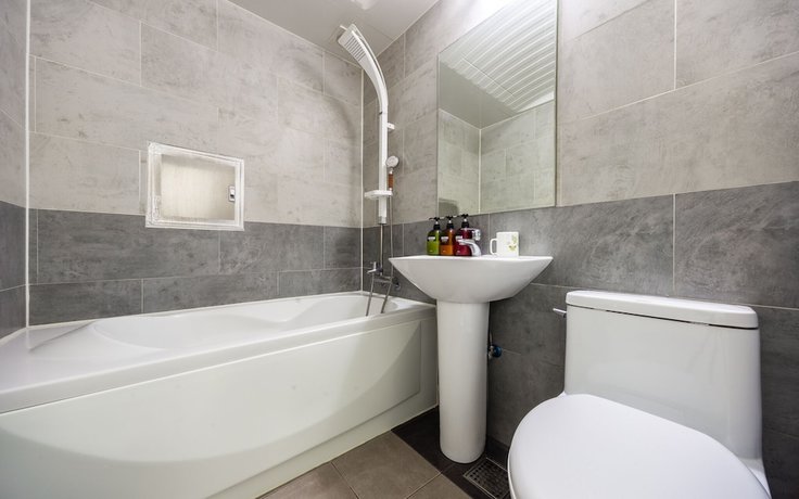 Imagen de la habitación del Hotel Miryang Cannes. Foto 3