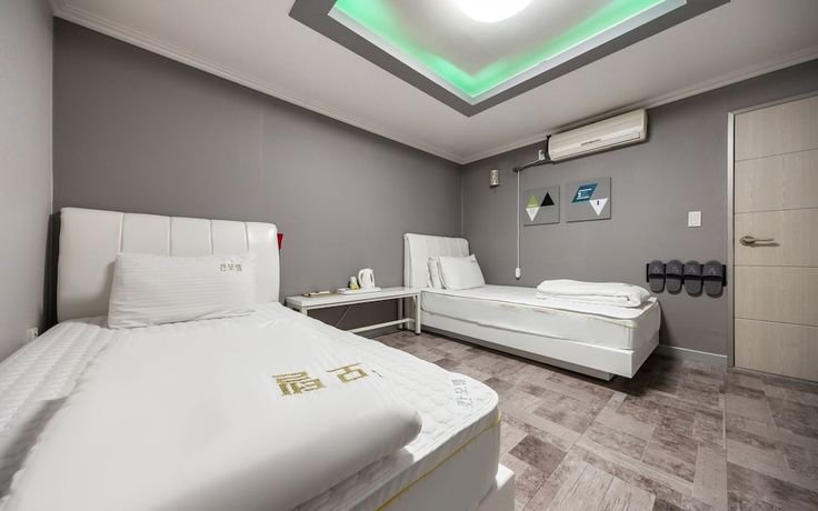 Imagen de la habitación del Hotel Miryang Cannes. Foto 7
