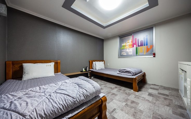 Imagen de la habitación del Hotel Miryang Cannes. Foto 14