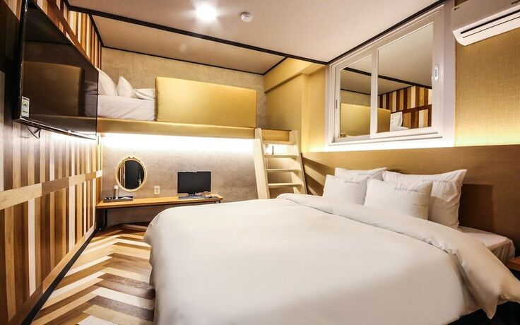 Imagen de la habitación del Hotel Miryang Martin. Foto 14