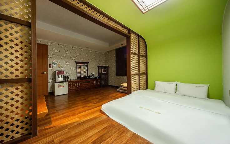 Imagen de la habitación del Hotel Miryang Renaissance. Foto 19