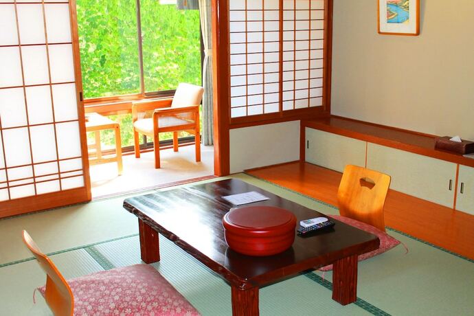 Imagen de la habitación del Hotel Misasa Onsen Seiryusou. Foto 22