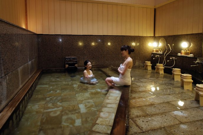 Imagen de la piscina del Hotel Misasa Yakushinoyu Mansuirou. Foto 18