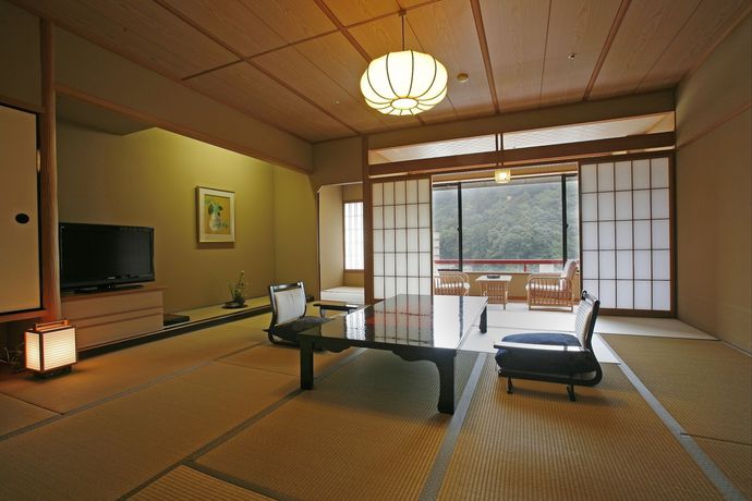Imagen de la habitación del Hotel Misasa Yakushinoyu Mansuirou. Foto 9