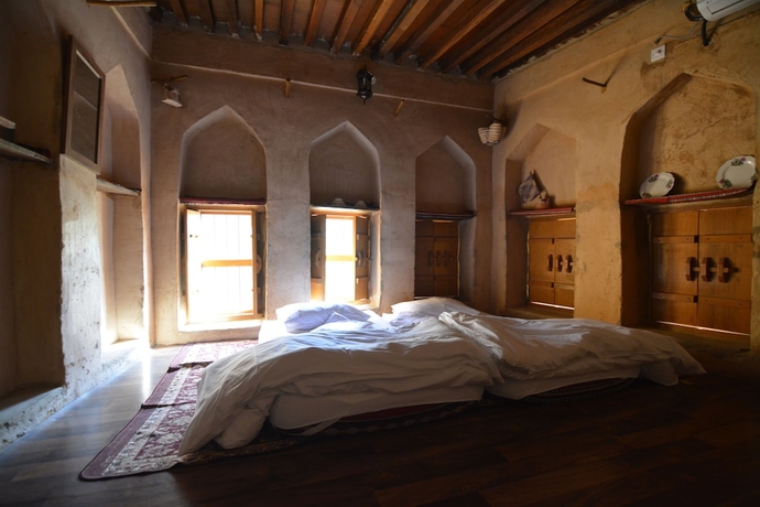 Imagen de la habitación del Hotel Misfah Old House. Foto 2