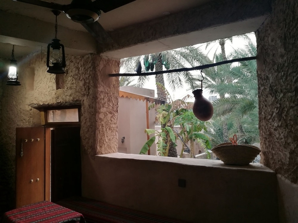 Imagen de los interiores del Hotel Misfah Old House. Foto 19