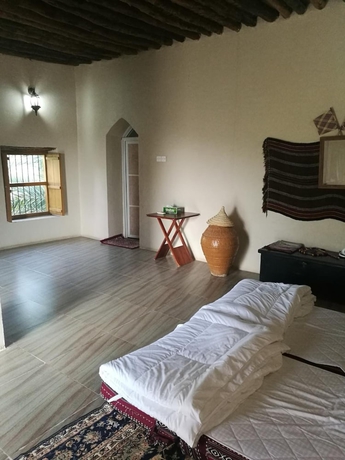 Imagen de la habitación del Hotel Misfah Old House. Foto 14