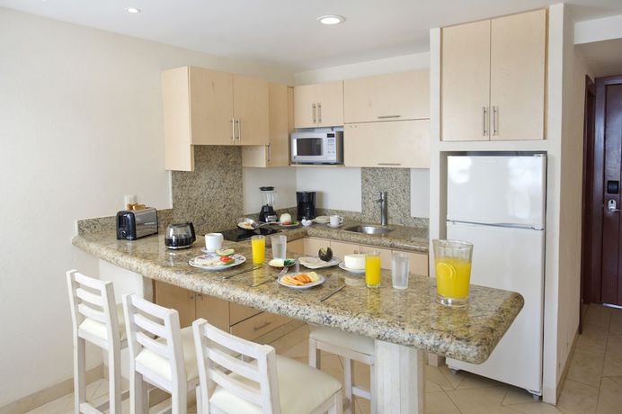 Imagen de la habitación del Hotel Mishol Bodas And Beach Club Privado. Foto 2