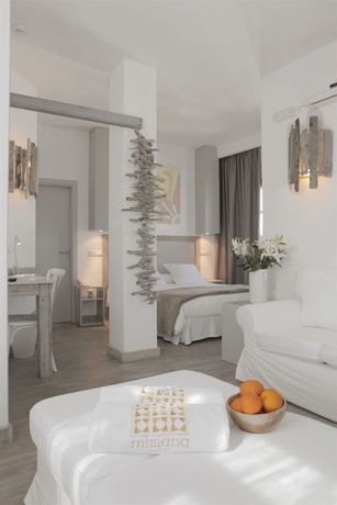 Imagen de la habitación del Hotel Misiana. Foto 11