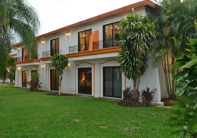 Imagen de los exteriores del Hotel Misi&oacute;n Colima. Foto 10