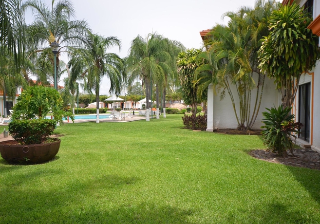 Imagen de los exteriores del Hotel Misi&oacute;n Colima. Foto 11