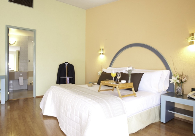 Imagen de la habitación del Hotel Misi&oacute;n Express Aguascalientes Norte. Foto 11