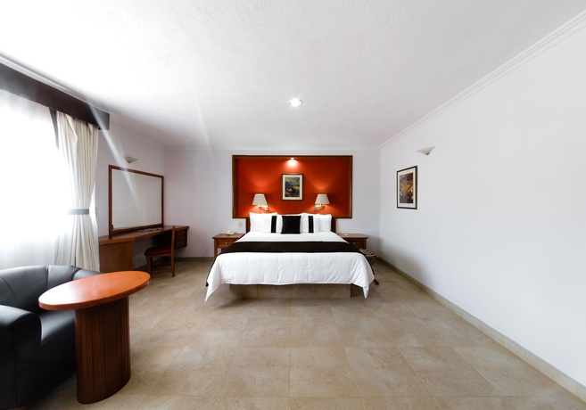 Imagen de la habitación del Hotel Misi&oacute;n Express Celaya. Foto 6