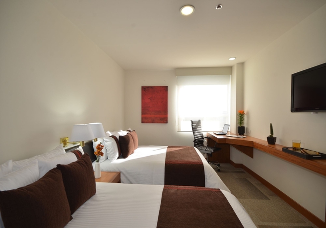 Imagen de la habitación del Hotel Misión Express Monterrey Aeropuerto La Fe. Foto 10