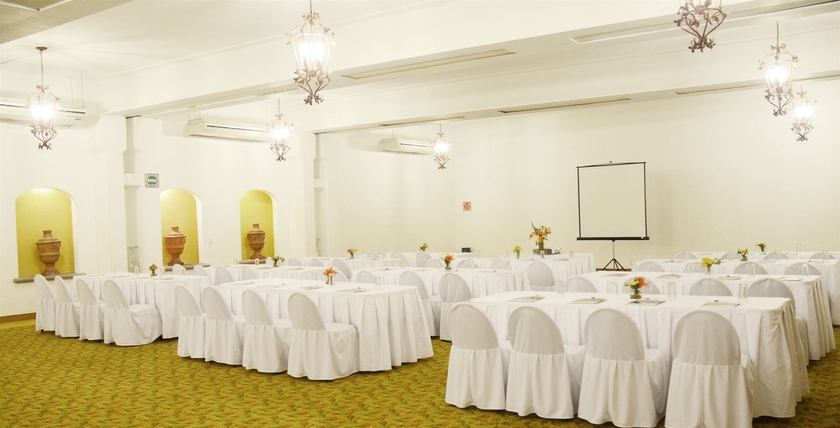Imagen de los interiores del Hotel Misi&oacute;n Grand Cuernavaca. Foto 10
